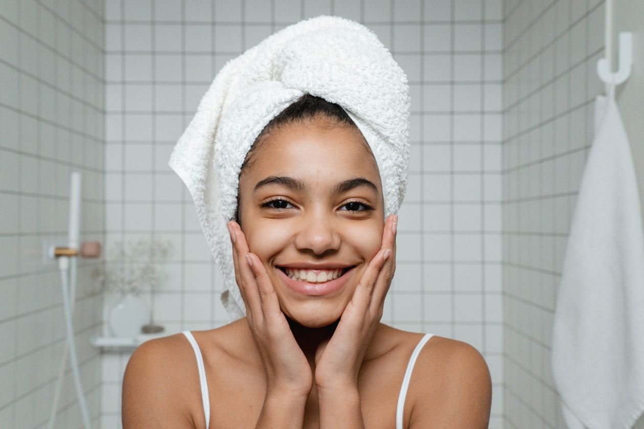Smiling young woman with fresh breath and a healthy, confident smile